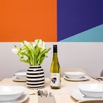 Dilo 150 Sqm Modern Historic For 12 Guests Apartment *