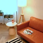 Dilo Apartments 150 Sqm Modern Historic Apartments For 12 Guests Apartmán *