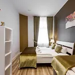 Dilo 150 Sqm Modern Historic For 12 Guests Apartment Berlin