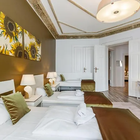 Dilo - Large For Groups & Families 160 Sqm Appartement Berlin