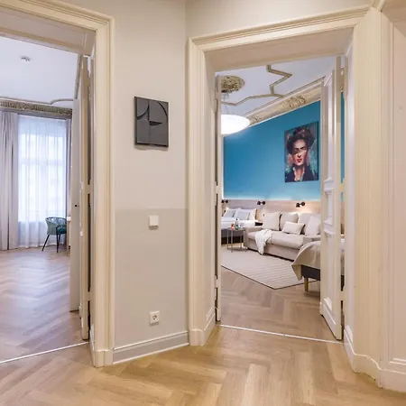 Dilo Apartments Berlin 160 Sqm Modern Historic Apartments For 12 Guests *