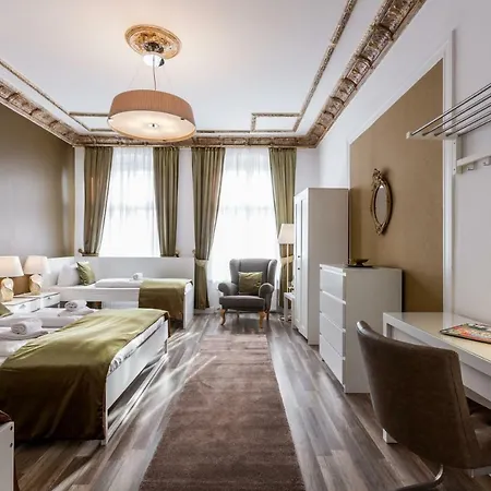 Dilo - Large For Groups & Families 160 Sqm Appartement Berlin