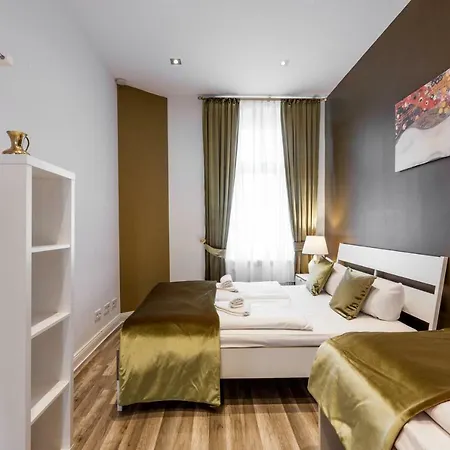Dilo - Large For Groups & Families 160 Sqm Appartement Berlin