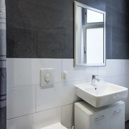 Dilo - Large For Groups & Families 160 Sqm