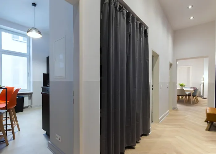 Dilo Apartments 150 Sqm Modern Historic Apartments For 12 Guests