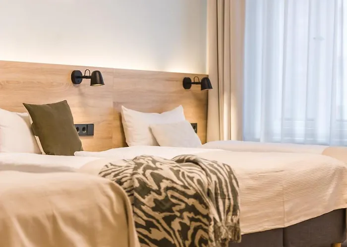 Dilo Apartments 150 Sqm Modern Historic Apartments For 12 Guests برلين