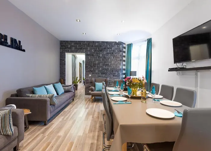 Dilo 160 Sqm Modern Historic For 12 Guests * برلين