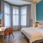 דירה Dilo Apartments 150 Sqm Modern Historic Apartments For 12 Guests ברלין