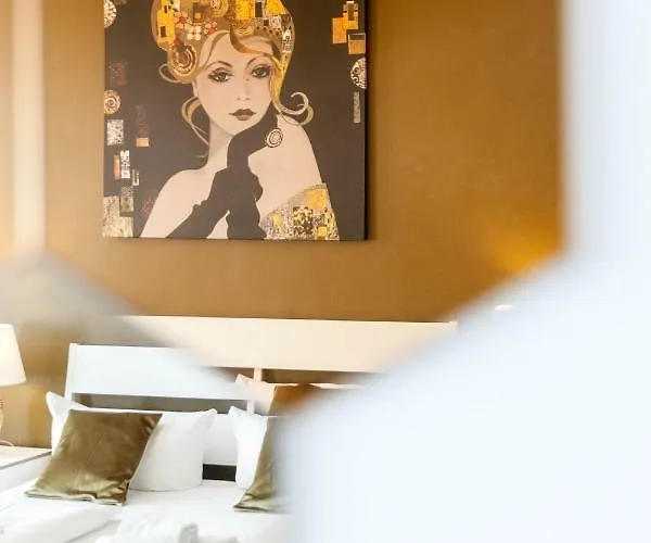 Dilo 160 Sqm Modern Historic For 12 Guests *