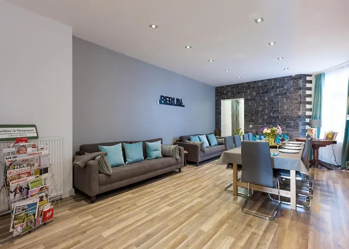 Dilo 160 Sqm Modern Historic For 12 Guests 公寓